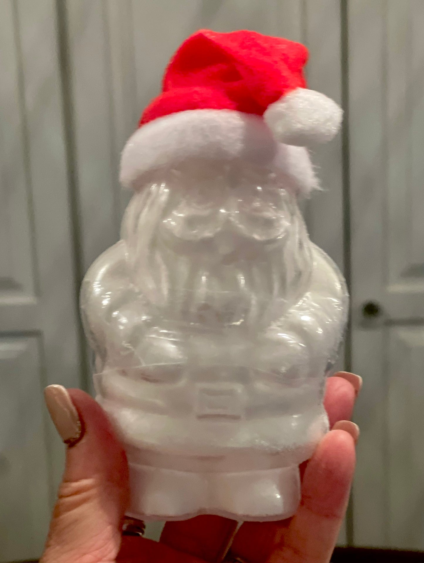 Santa bath crumble with surprise inside