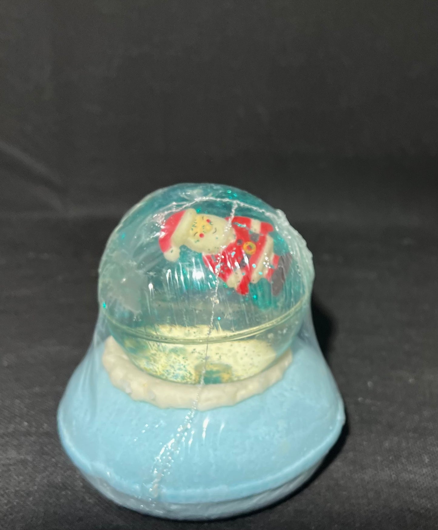 Christmas "Snow Globe" Bath Bomb