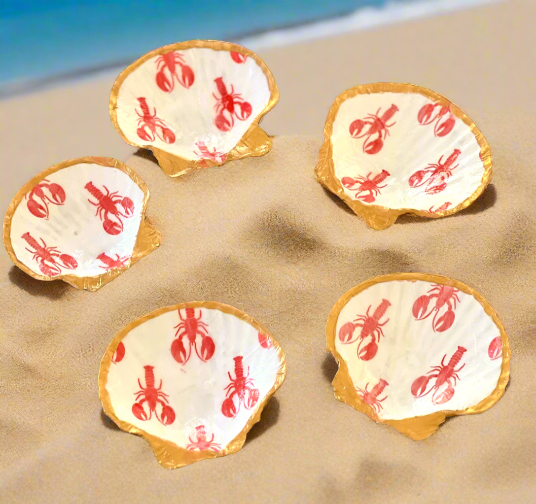 Handmade Scallop Shell Ring Dish w/stand & storage bag.