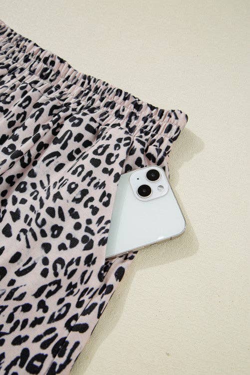 Leopard Half Zipper Collared Ruffled Sleeve Top and Short Set: Extra large